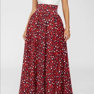 Maxi dress for the Fall. Brand new